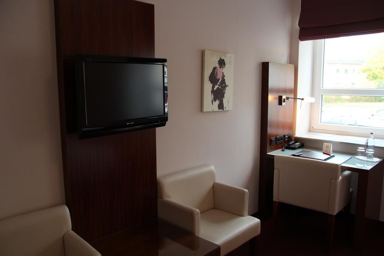 Adena Hotel بريمرهافن المظهر الخارجي الصورة