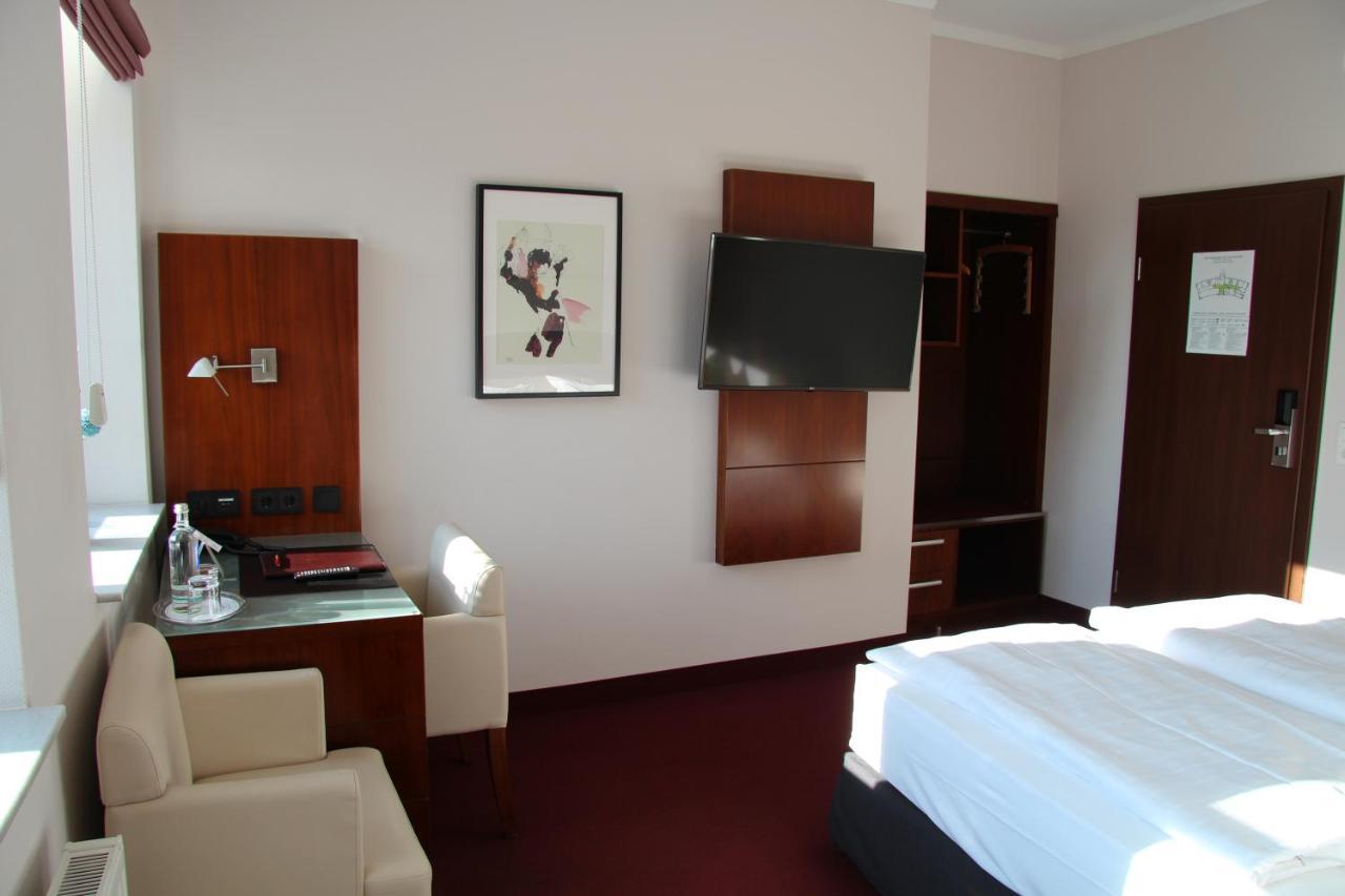 Adena Hotel بريمرهافن المظهر الخارجي الصورة